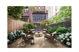 350 E 84th St, New York City, NY 10028 - Photo 1