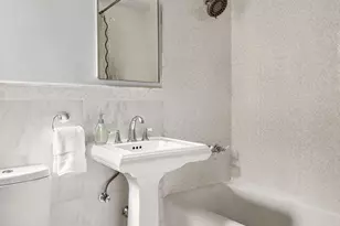 60 E 96th St, New York City, NY 10128 - Photo 7