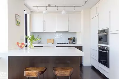 171 E 84th Street #34E, New York City, NY 10028 - Photo 5