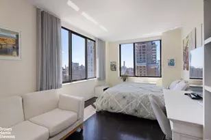 171 E 84th St, New York City, NY 10028 - Photo 7