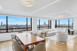 190 E 72nd St, New York City, NY 10021 - Photo 1