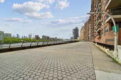 605 E 82nd Street #4G, New York, NY 10028 - Photo 11