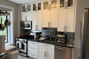 870 W 181st St, New York City, NY 10033 - Photo 7