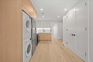 107 Schaefer St, New York City, NY 11207 - Photo 5