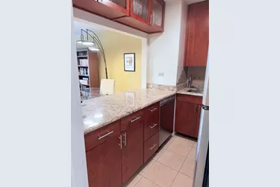 135 Ocean Parkway #6H, New York City, NY 11218 - Photo 5