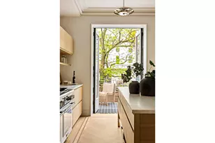 45 Douglass St, New York City, NY 11231 - Photo 13
