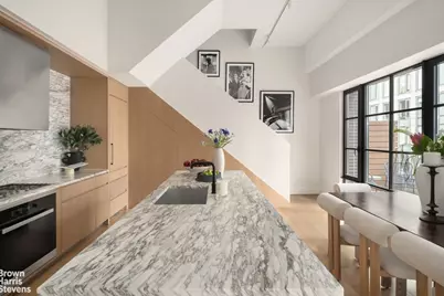 517 W 29th Street #PHC, New York City, NY 10001 - Photo 7