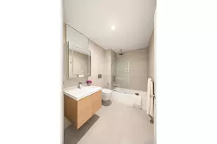 76 W 105th St, New York City, NY 10025 - Photo 17
