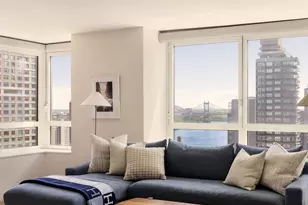 200 E 94th St, New York City, NY 10128 - Photo 3