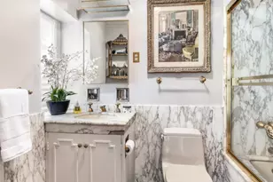 160 E 72nd St, New York City, NY 10021 - Photo 7