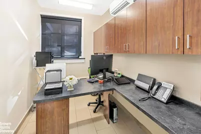 235 E 22nd Street #1EF, New York City, NY 10010 - Photo 9