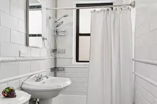 60 E 9th St, New York, NY 10003 - Photo 7