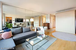 201 W 21st St, New York City, NY 10011 - Photo 1