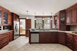 608 2nd St, Brooklyn, NY 11215 - Photo 15