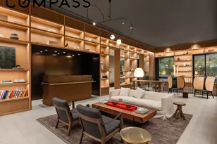 135 E 47th St, New York City, NY 10017 - Photo 9
