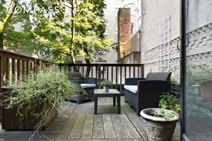 8 Pierrepont St, New York City, NY 11201 - Photo 9