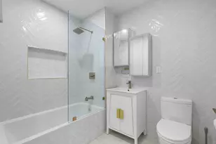 241 16th St, New York City, NY 11215 - Photo 9