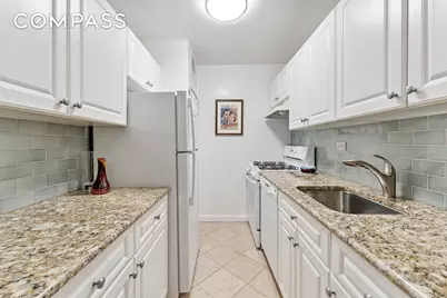 150 W End Avenue #10P, New York, NY 10023 - Photo 7