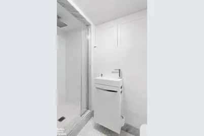 776 E 17th Street, New York City, NY 11230 - Photo 25