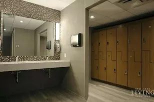 330 E 38th St, New York City, NY 10016 - Photo 9