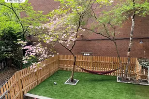 618 Washington St, New York City, NY 10014 - Photo 11