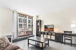 393 W 49th St, New York, NY 10019 - Photo 3