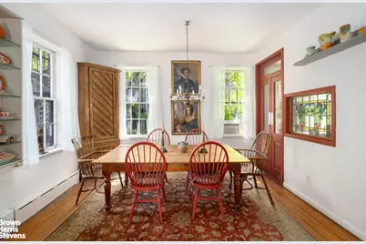 422 W 46th Street #2R, New York City, NY 10036 - Photo 5