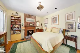 422 W 46th St, New York City, NY 10036 - Photo 7
