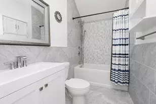78 Sperry Pl, New York, NY 10312 - Photo 15