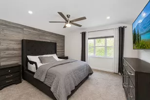 78 Sperry Pl, New York, NY 10312 - Photo 13