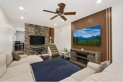 78 Sperry Place, New York, NY 10312 - Photo 3