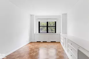 399 E 72nd St, New York City, NY 10021 - Photo 7
