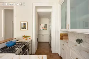 58 Remsen St, New York City, NY 11201 - Photo 5