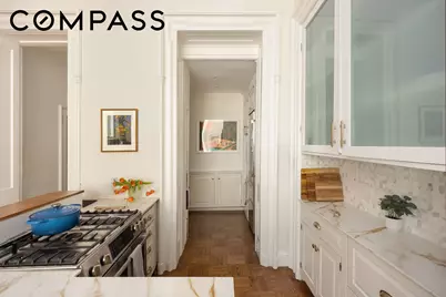 58 Remsen Street #1R, New York City, NY 11201 - Photo 5