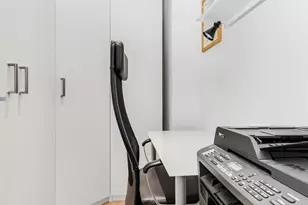 322 W 57th St, New York City, NY 10019 - Photo 9