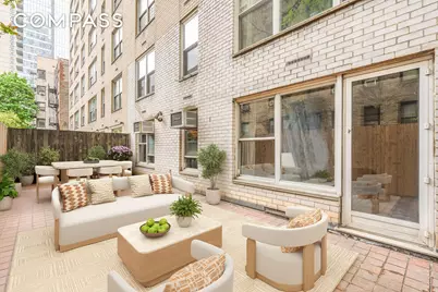 207 E 74th Street #1L, New York, NY 10021 - Photo 1