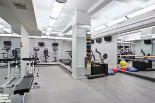 1111 Park Ave, New York City, NY 10128 - Photo 23