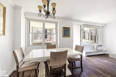 303 W 66th Street #10CW, New York City, NY 10023 - Photo 3