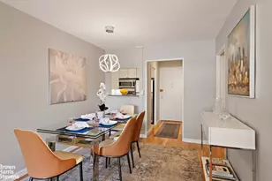 165 W 66th St, New York City, NY 10023 - Photo 3