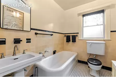 34-32 84th Street, New York City, NY 11372 - Photo 17