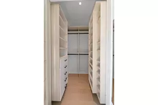 499 Van Buren St, New York City, NY 11221 - Photo 17