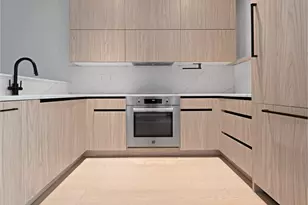 499 Van Buren St, New York City, NY 11221 - Photo 3