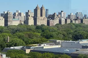 35 E 76th St, New York City, NY 10021 - Photo 3