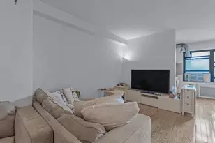 99-05 63rd Dr, New York City, NY 11374 - Photo 11