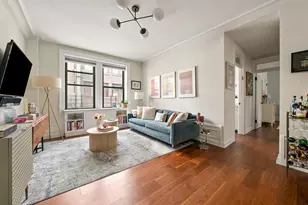 119 W 71st St, New York City, NY 10023 - Photo 19