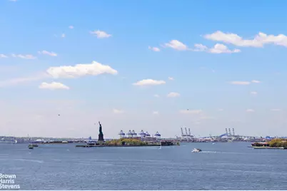 21 S End Avenue #PH1E, New York City, NY 10280 - Photo 17