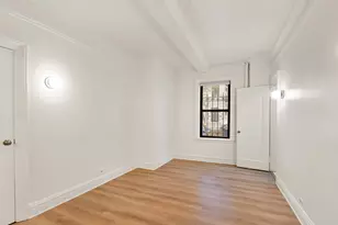 17 W 64th St, New York City, NY 10023 - Photo 3