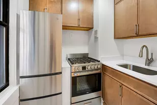 17 W 64th St, New York City, NY 10023 - Photo 9