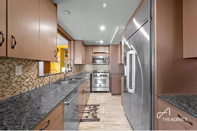 300 E 59th Street #2801/2802, New York City, NY 10022 - Photo 5