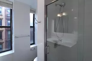 146 Sullivan St, New York City, NY 10012 - Photo 11
